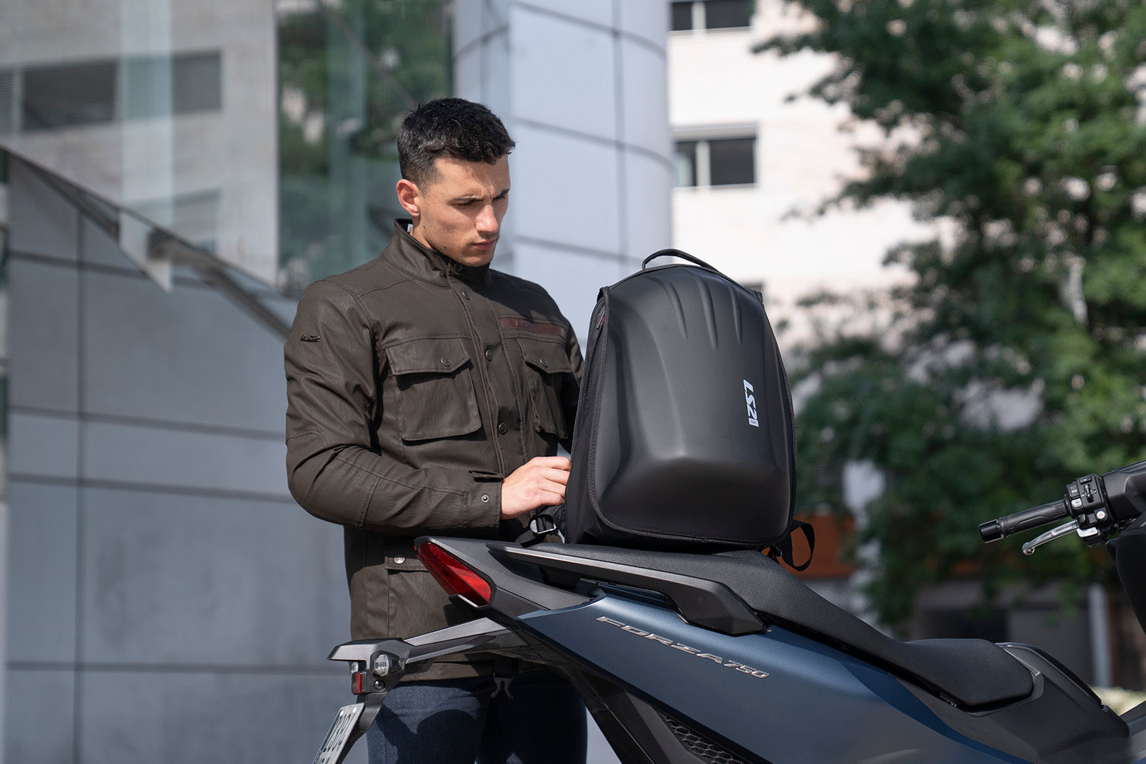 LS2 SHIELD BACKPACK RIDER BAGS