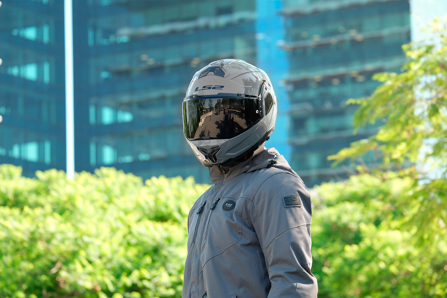 LS2 FF910 ADVANT II MODULAR