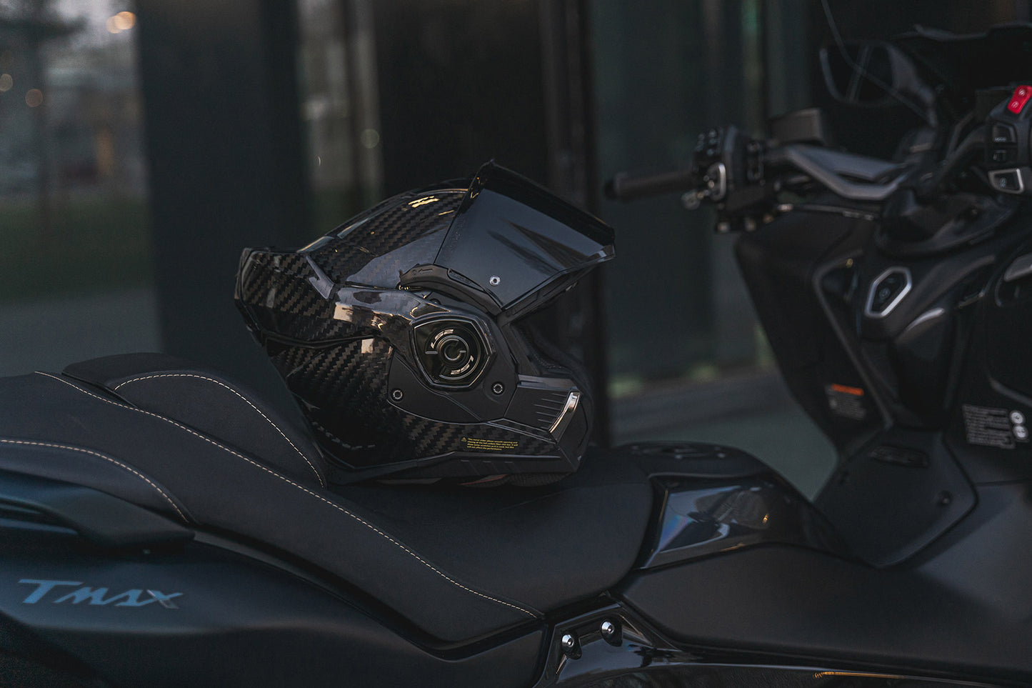 LS2 FF901 ADVANT X CARBON MODULAR