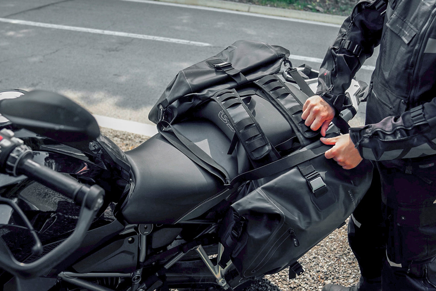 LS2 MOVE AHEAD PANNIERS MOTORCYCLE BAGS