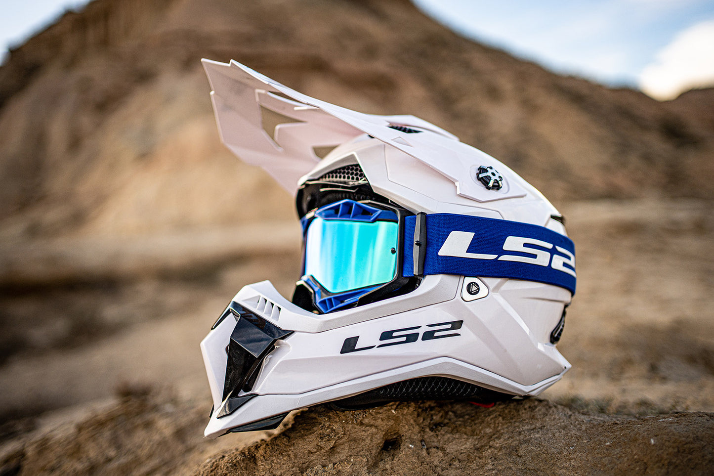 LS2 AURA PRO GOGGLES