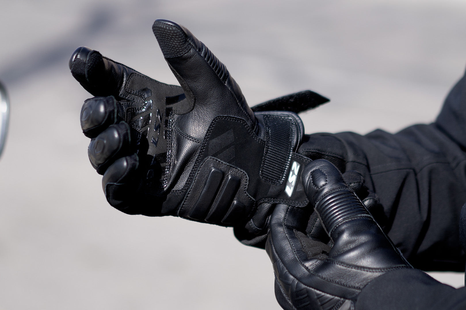 LS2 OCTANE GLOVES