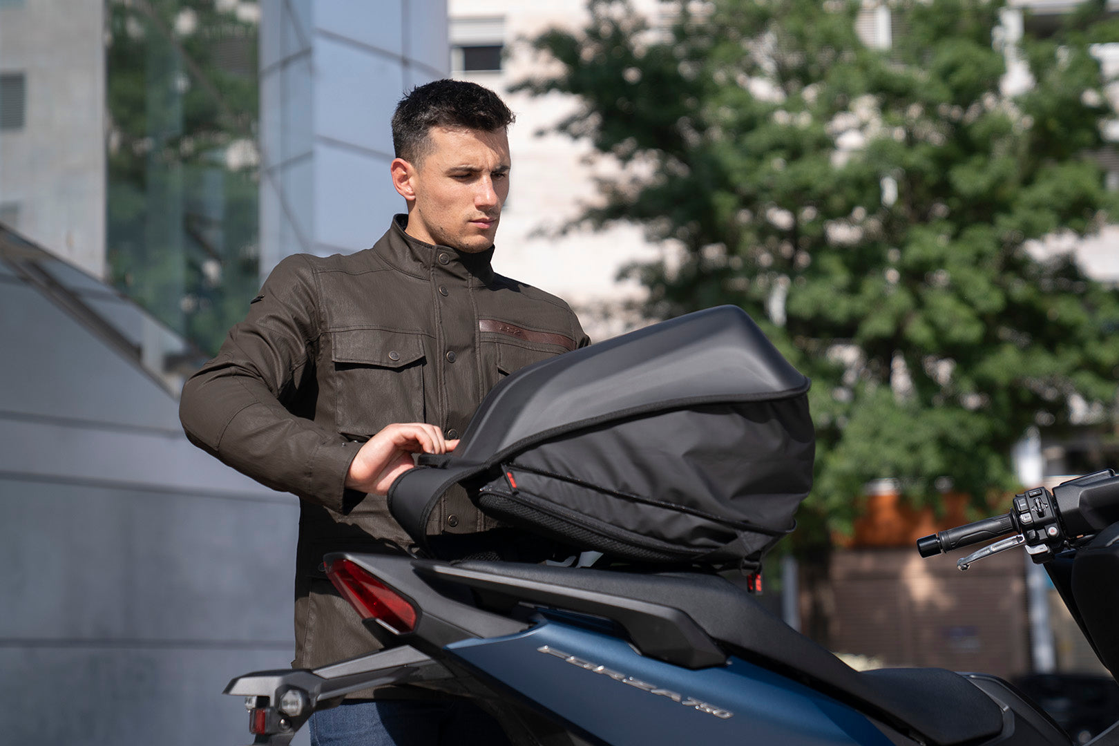 LS2 SHIELD BACKPACK RIDER BAGS