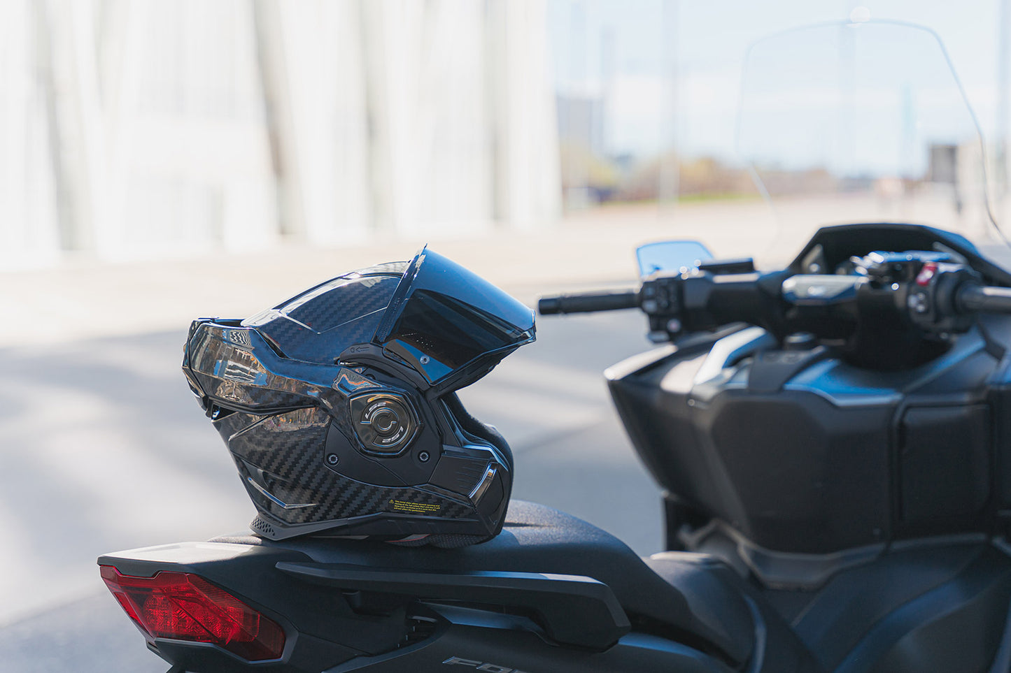 LS2 FF901 ADVANT X CARBON MODULAR