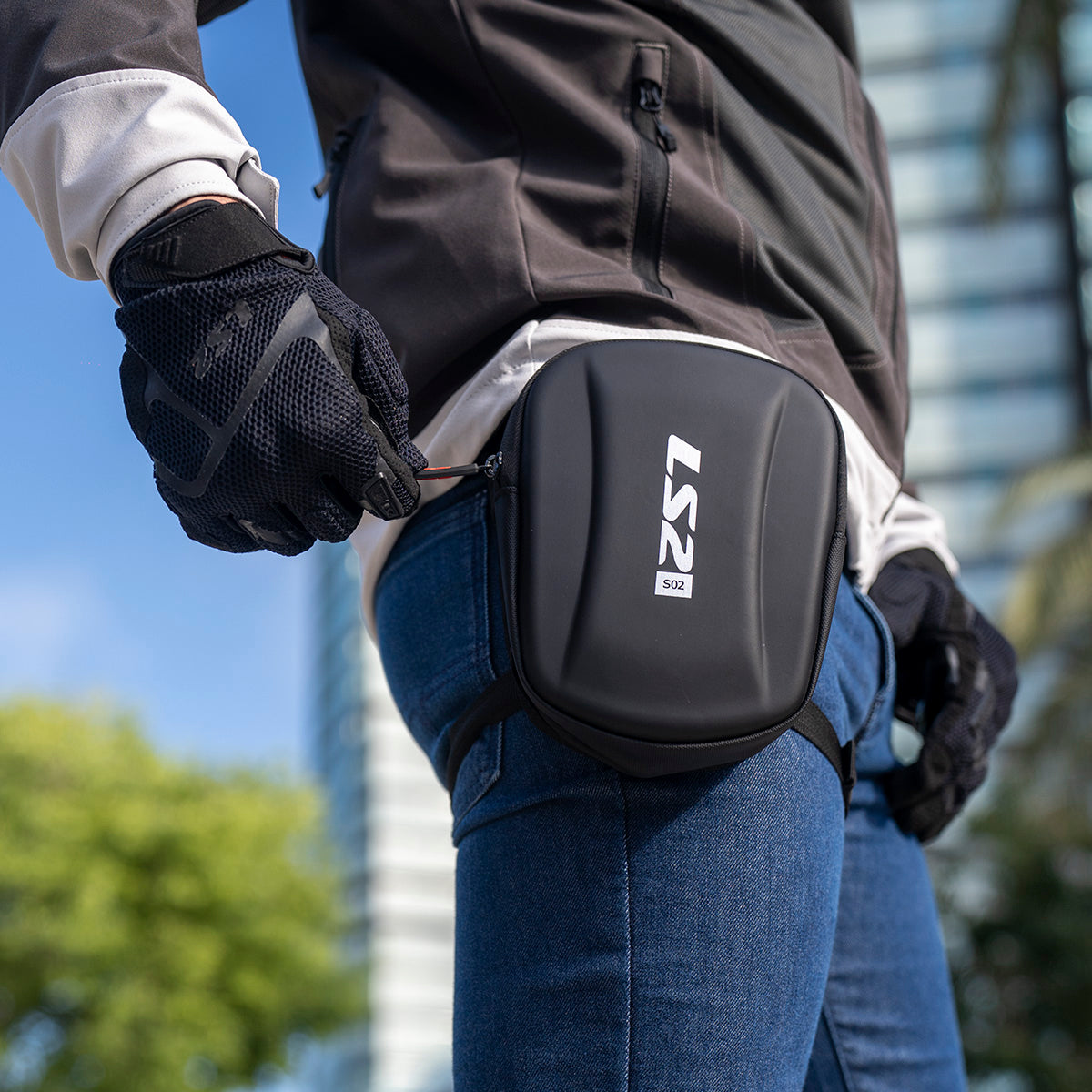 LS2 SHIELD LEG BAG RIDER BAGS